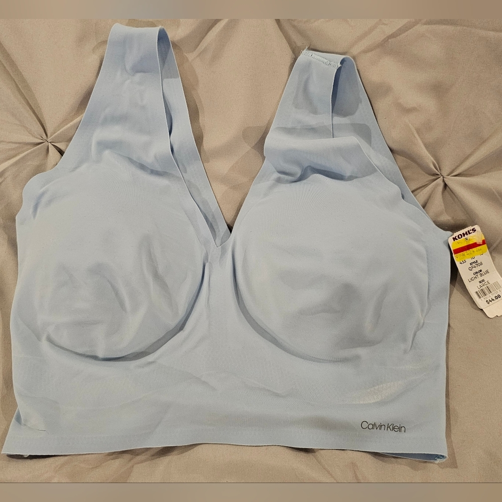 NWT - Womens Calvin Klein Bra - Size LG